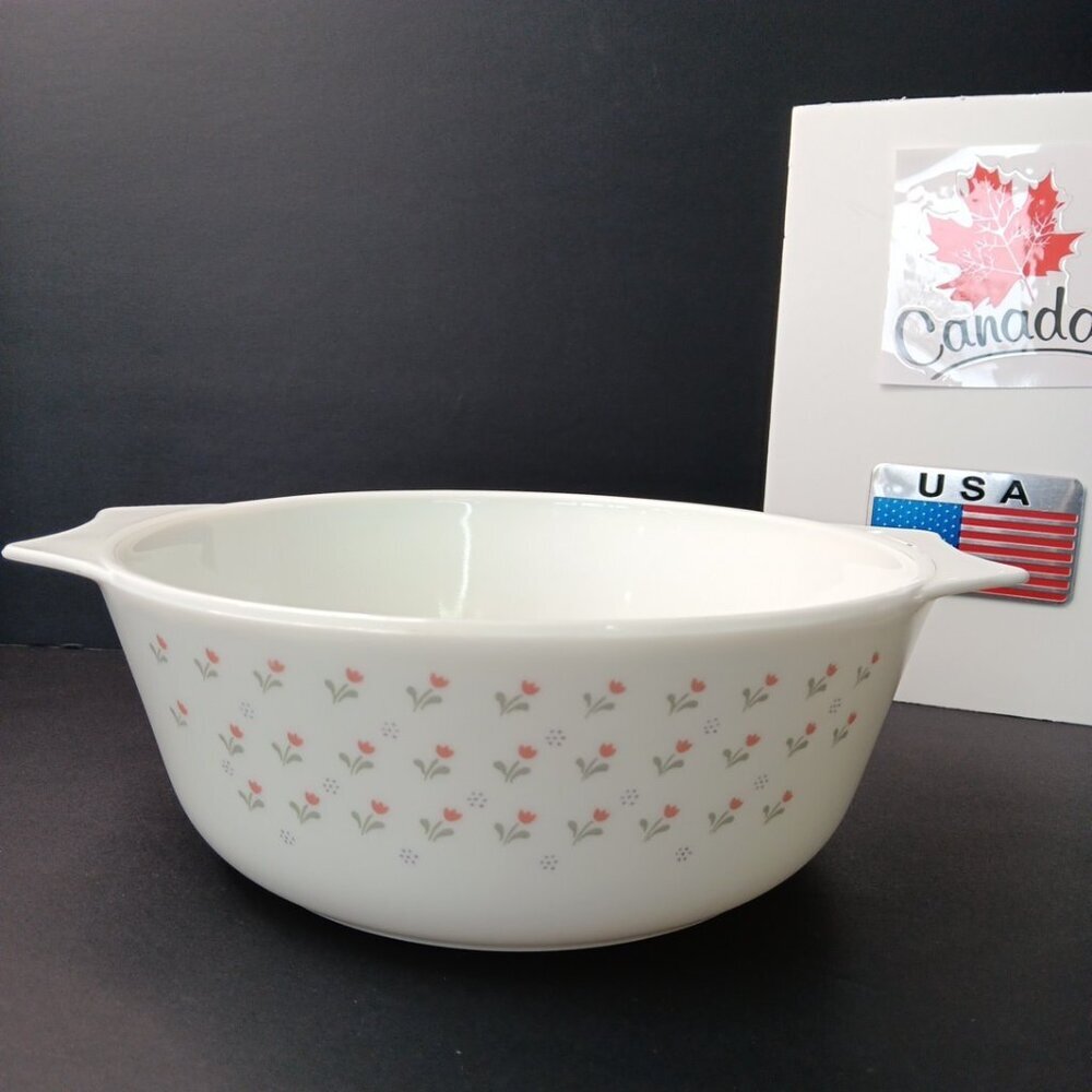 Vintage 80s Pyrex Laura Ashley Tulips Casserole Dish Made In England 9”